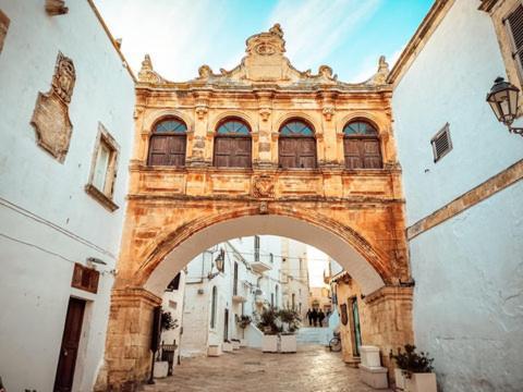 Abstract Home Ostuni Esterno foto